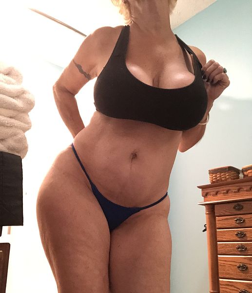Katie Pants on X: 36C #usedbra well worn and dirty! #bra #dirtybra  #bralover #cumstains #brafetish #boobs    / X